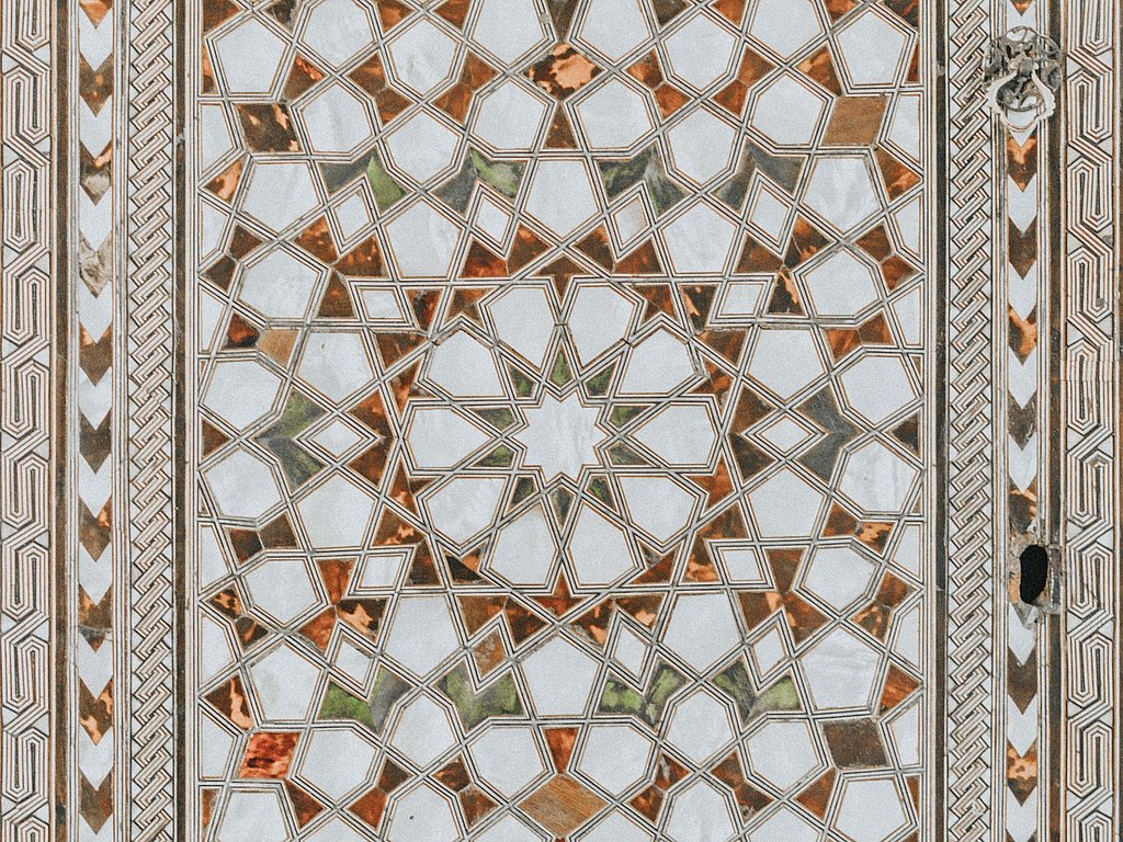 meric-dagli-j5uwiJxqRyU-unsplash__1_.jpg