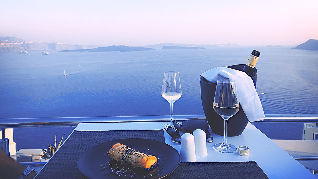Essen mit Meeresblick Essen mit Meeresblick
