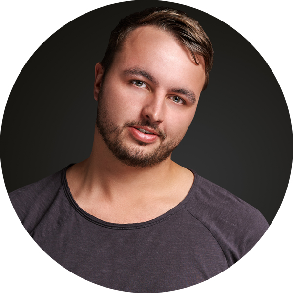 Designer Max Hammerschmidt bei Schattdecor Designer Max Hammerschmidt bei Schattdecor